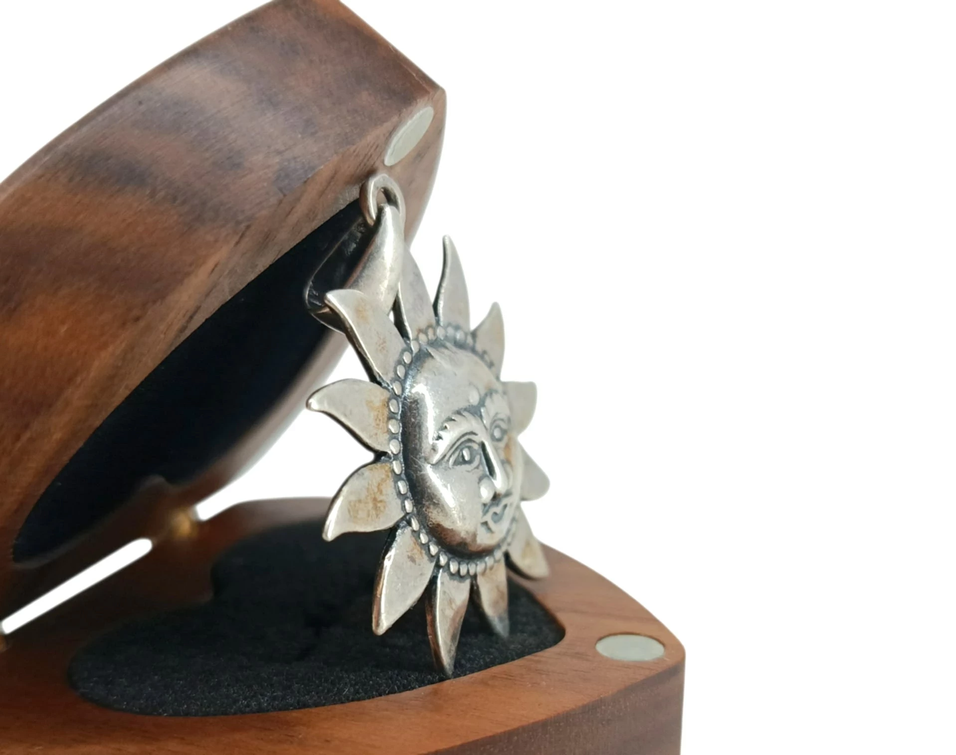 srebrna-zawieszka-bog-slonca-p925-525-rodzaj-2205-2