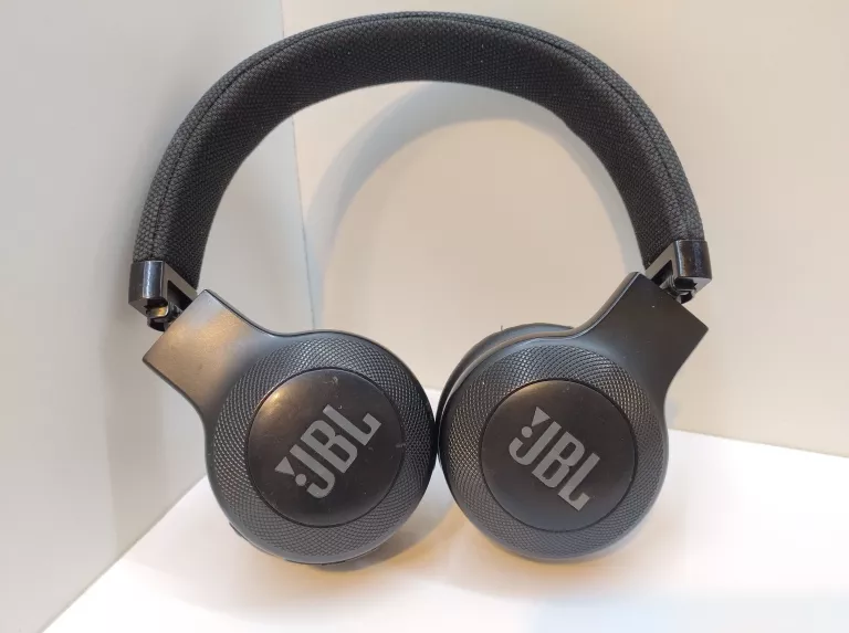 sluchawki-jbl-e45bt-bn-kaliska-78-wloclawek