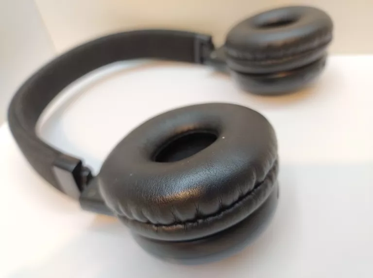 sluchawki-jbl-e45bt-bn-kod-producenta-e45btb