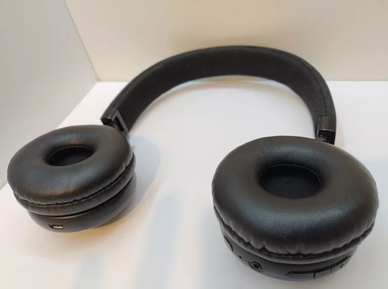 sluchawki-jbl-e45bt-bn-kolor-dominujacy-129357-3