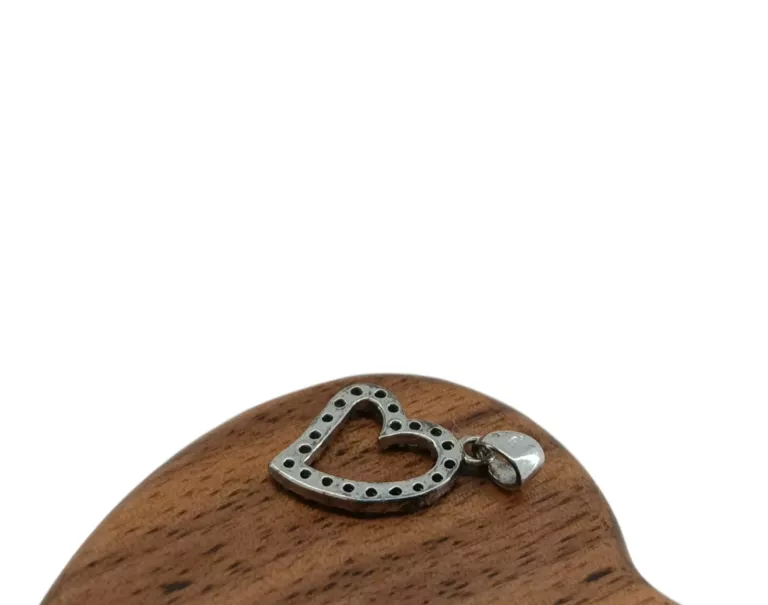 srebrna-zawieszka-serce-z-cyrkoniami-p925-089-stan-11323-2