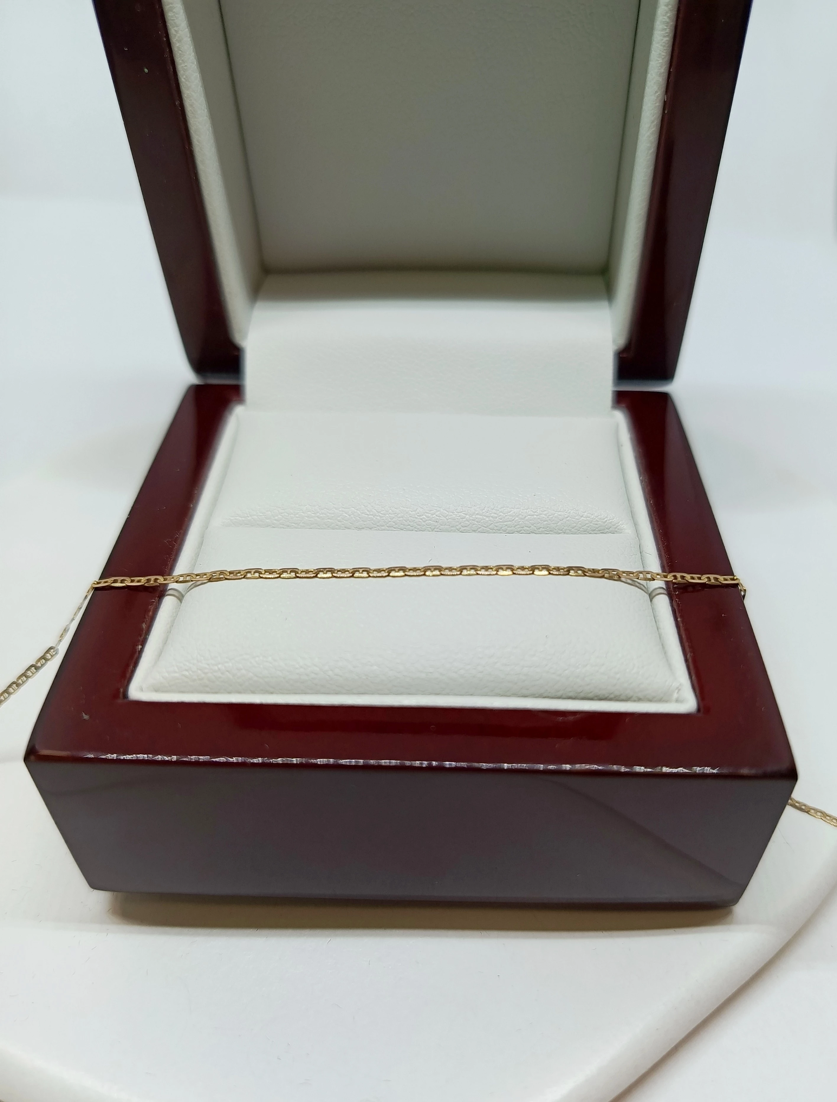 zloty-lancuszek-075-g-333-plac-wolnosci-10-konin