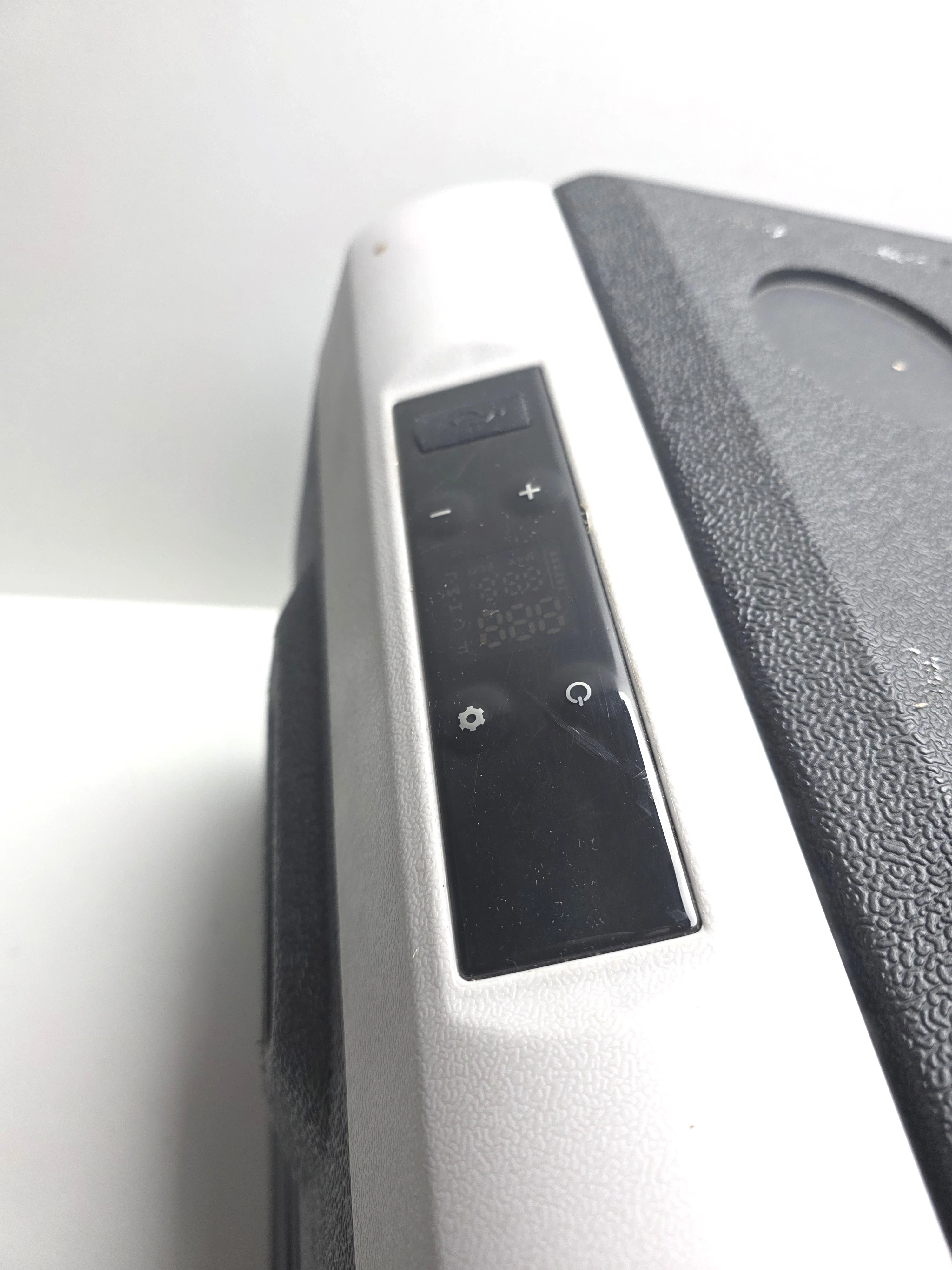 lodowka-turystyczna-12v-gotze-jensen-pf500-30l-bluetooth-kod-producenta-pf500