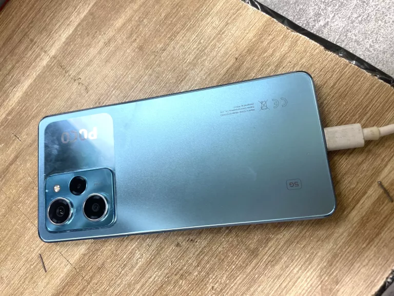 telefon-poco-x5-pro-5g-pud-869168064968329-kod-producenta-poco-x5-pro-5g-6128gb-blue