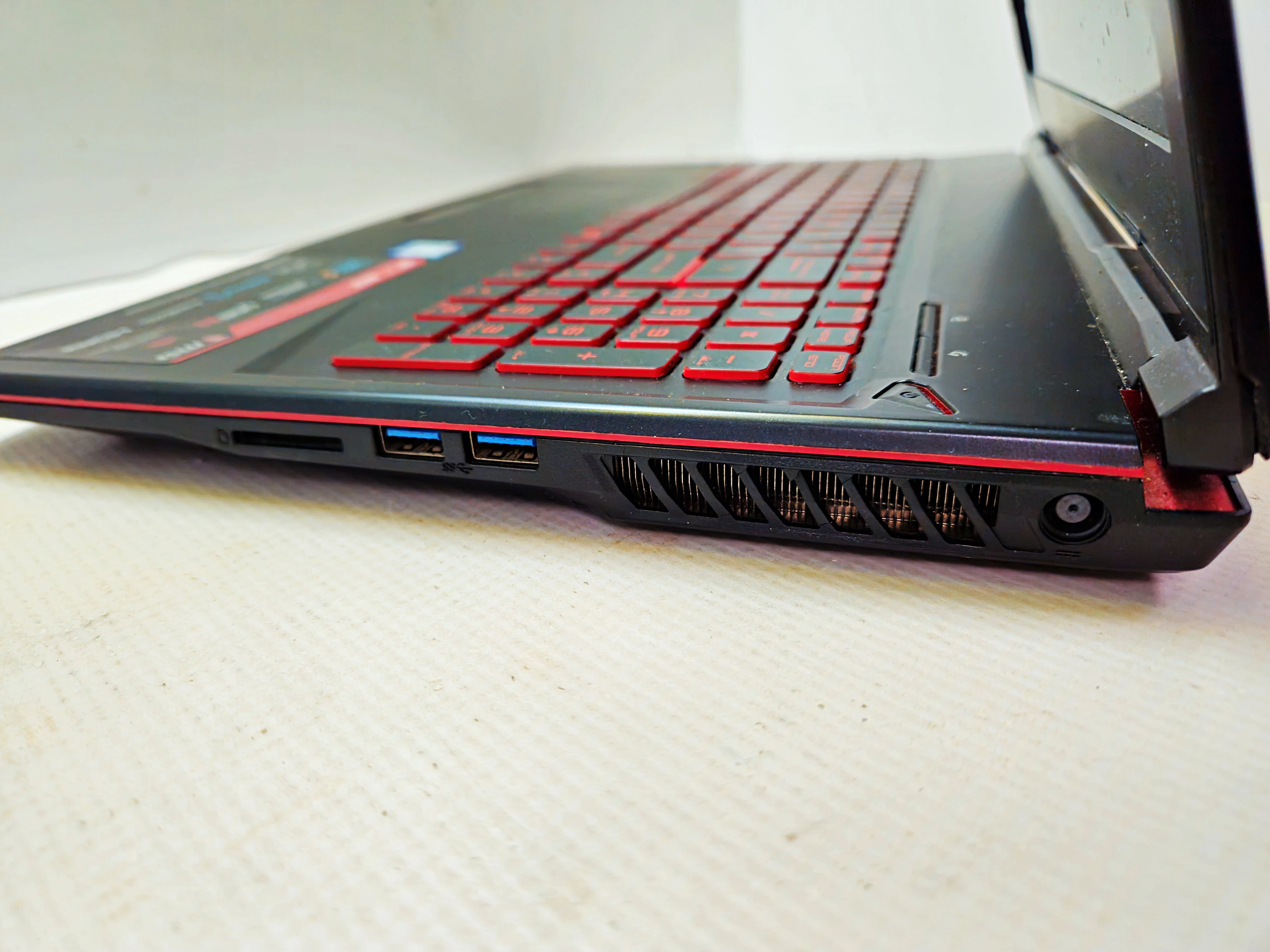 msi-gaming-gl63-8re-lad-win11-i7-gtx1060-rozdzielczosc-px-4474-211457