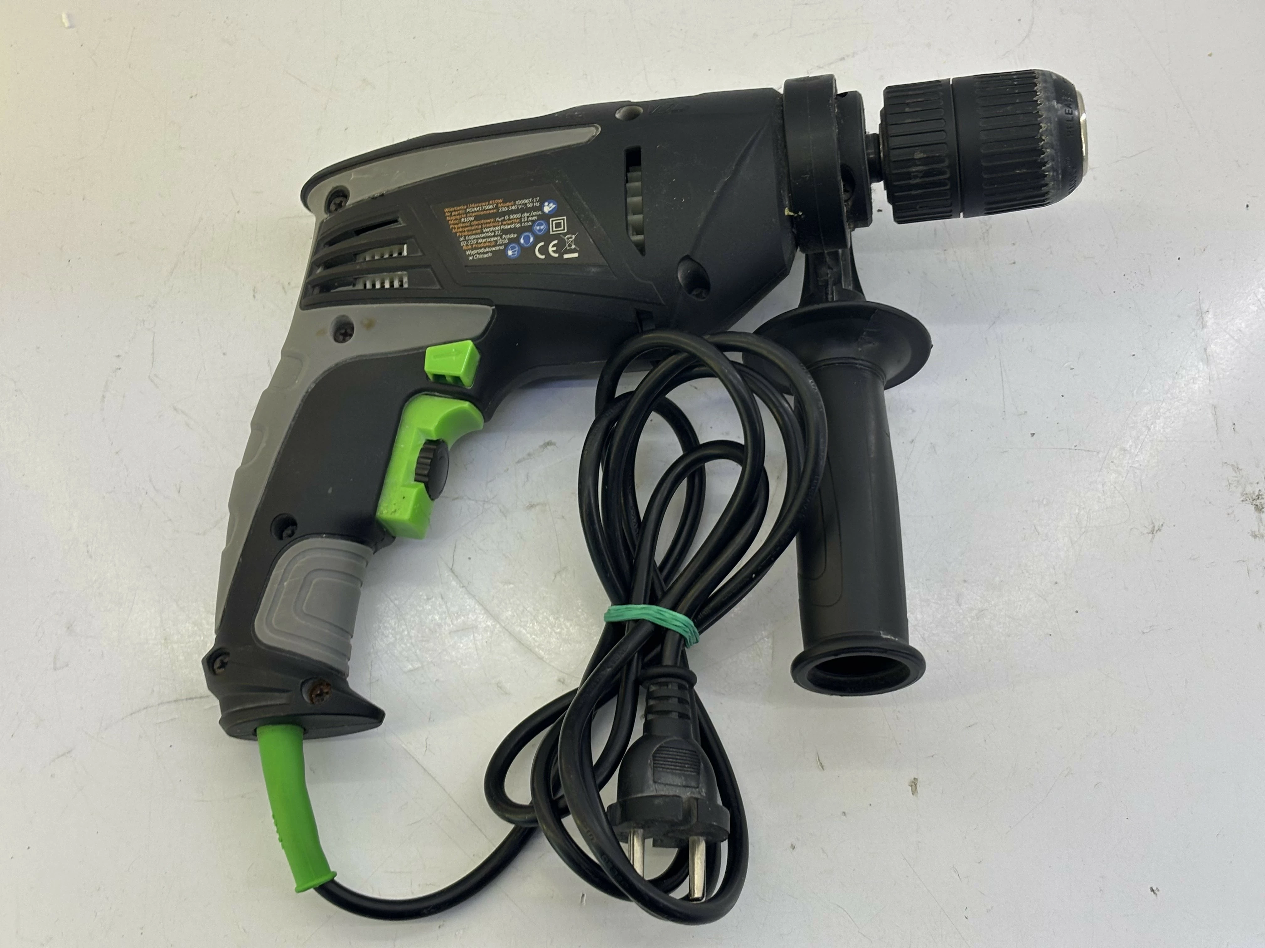 wiertarka-udarowa-niteo-tools-230-v-810-w-typ-uchwytu-129629-1