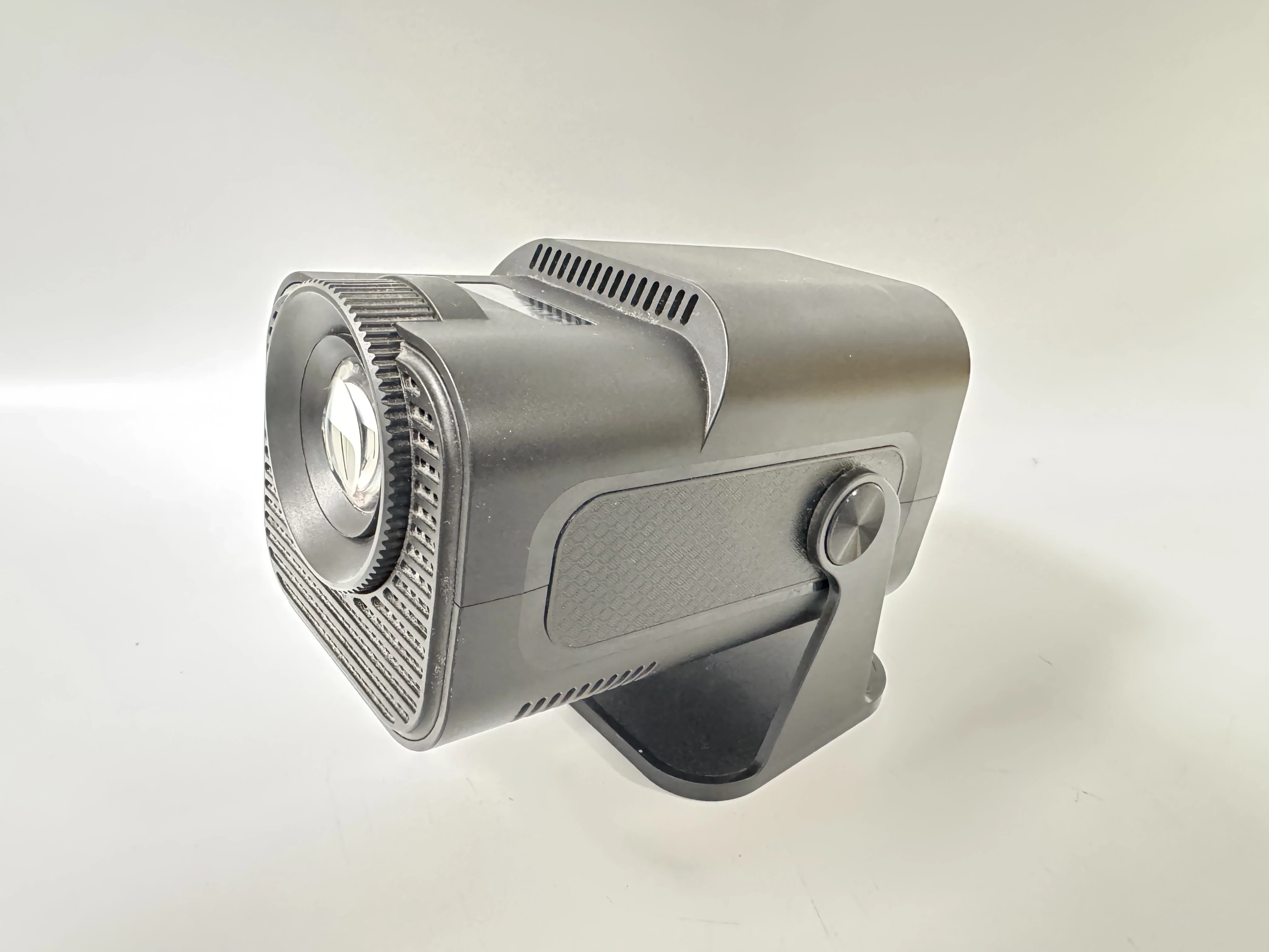 projektor-hy320-mini-stan-11323-2