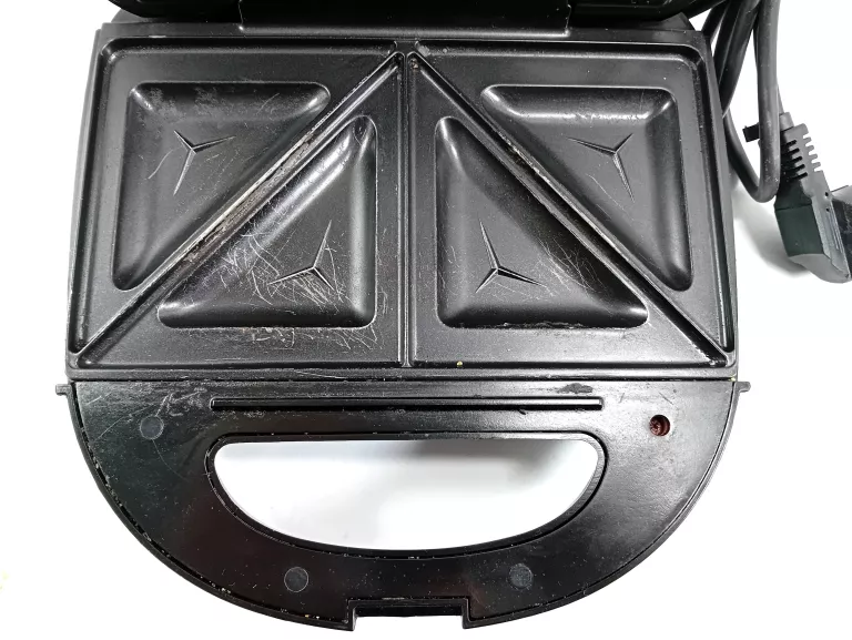 opiekacz-silvercrest-sswm-700-b1-700w-sredni-stan-stan-11323-2