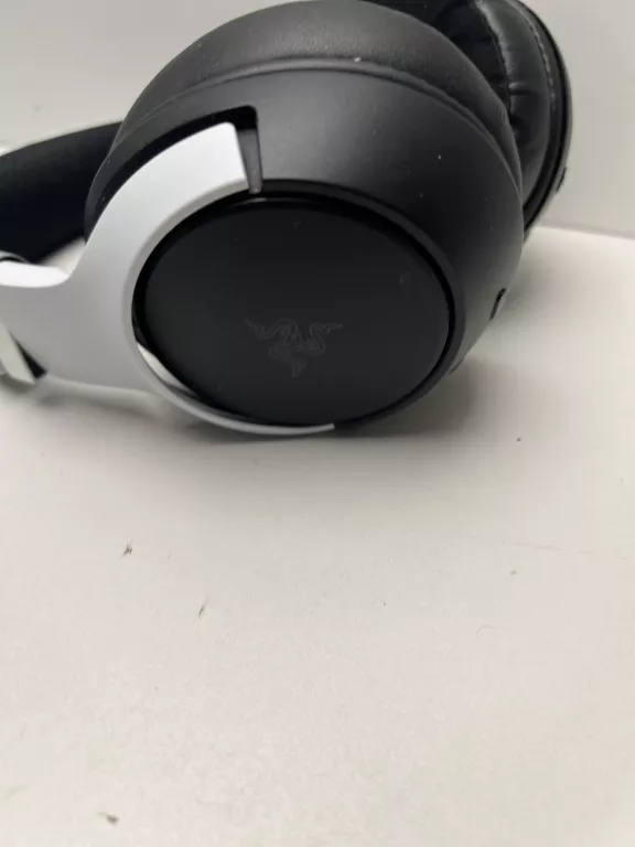 SŁUCHAWKI WOKÓŁUSZNE RAZER RZ04-04030100-R3M1