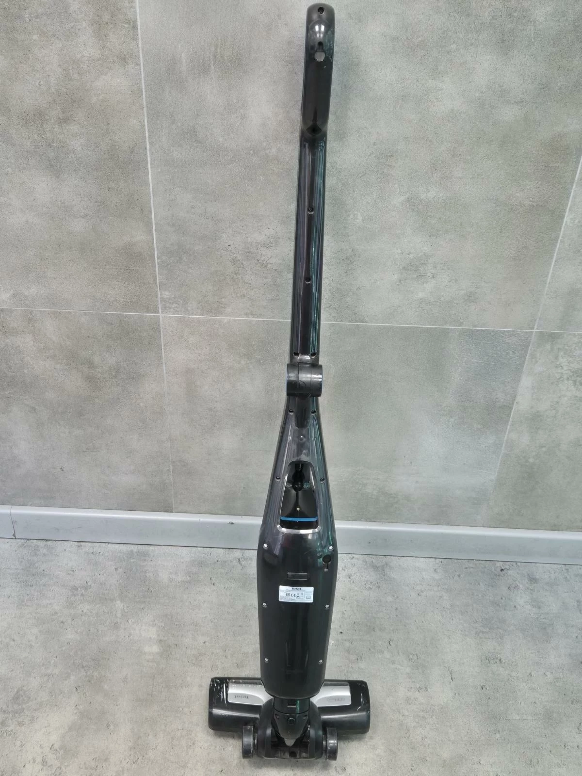 odkurzacz-pionowy-tefal-dual-force-2in1-ty6751-moc-23000