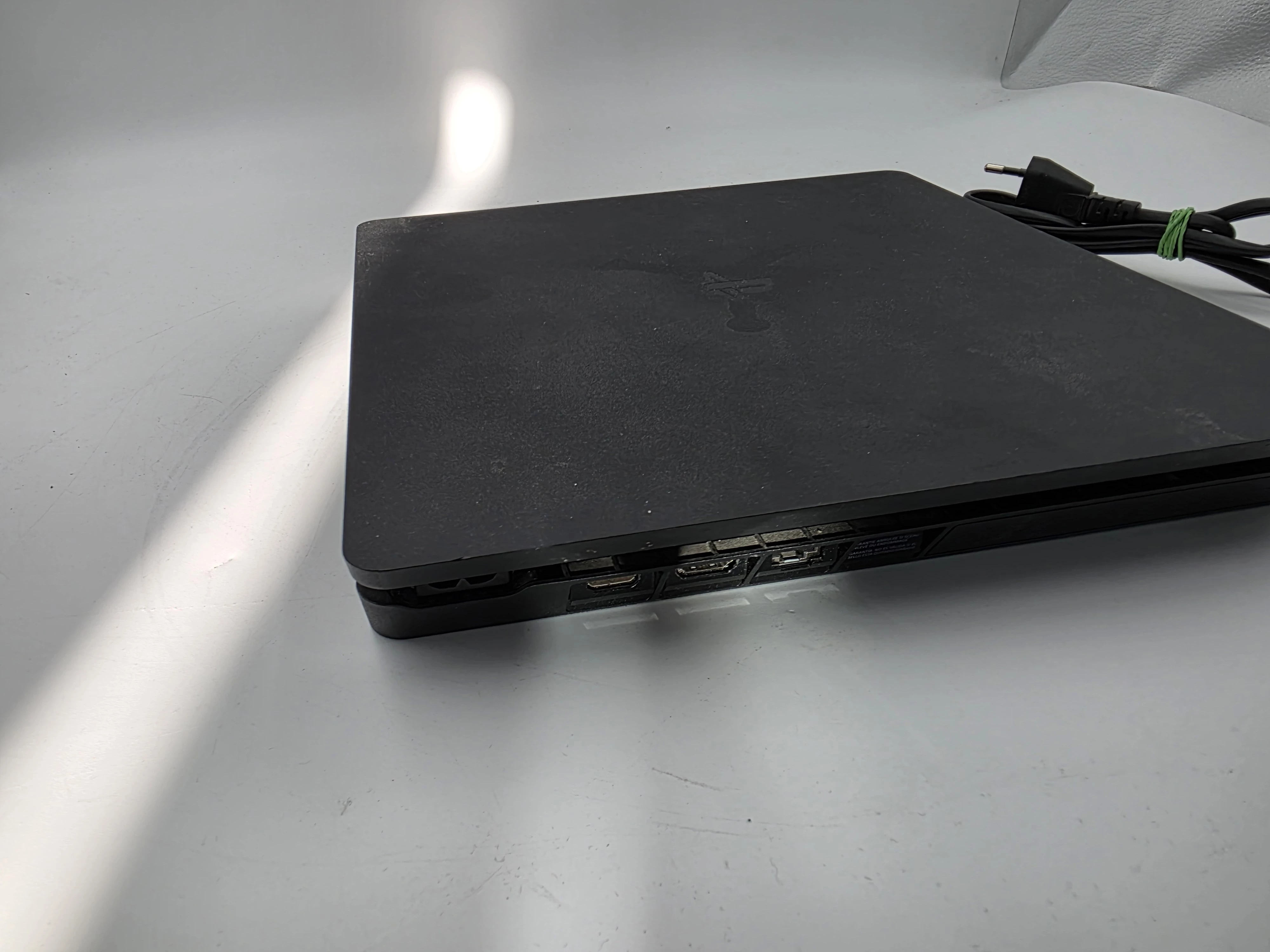 konsola-sony-ps4-500gb-cuh-1216a-playstation-4-opis-ean-gtin-0711719834335