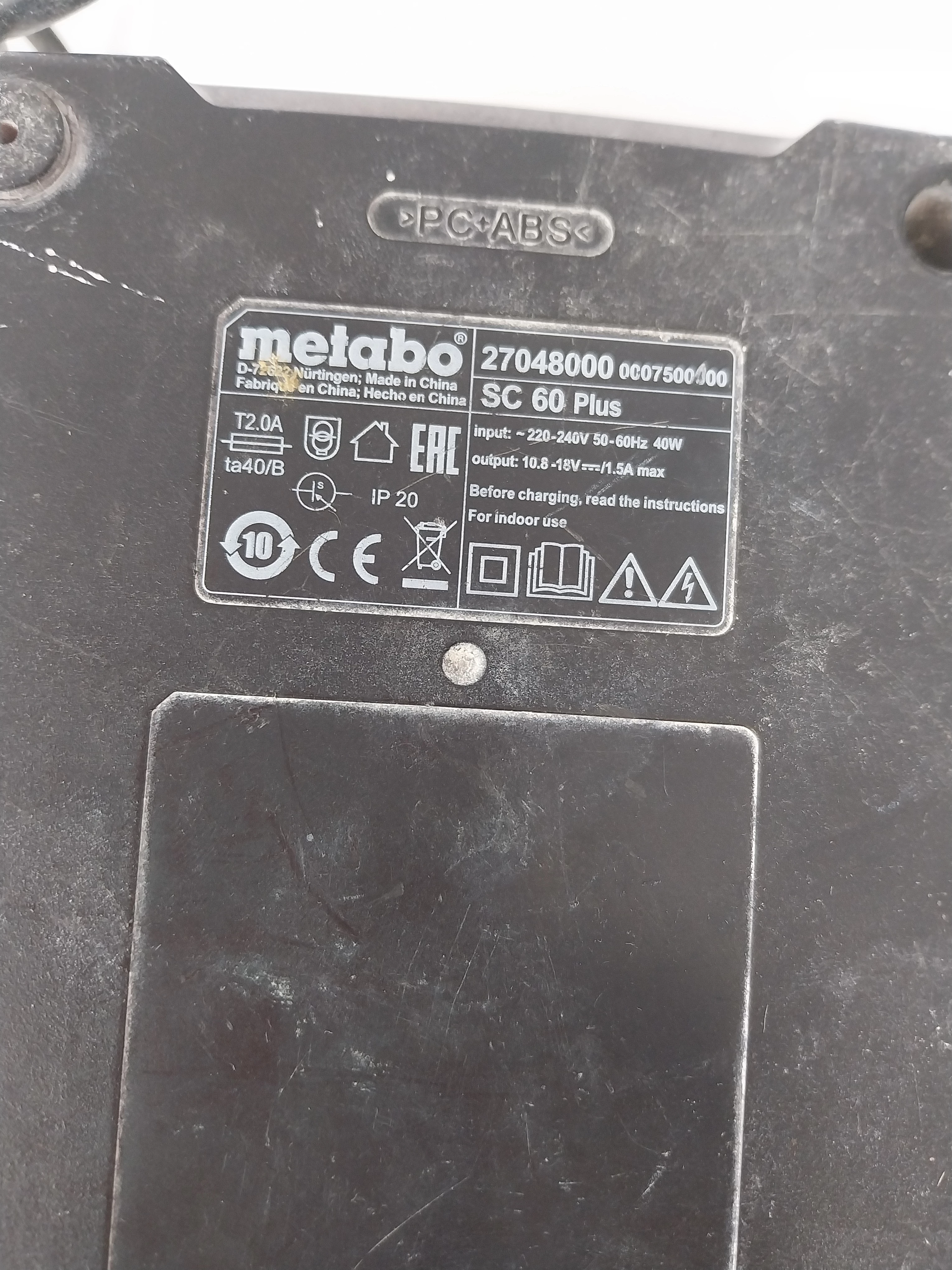 ladowarka-metabo-sc-60-plus-marka-248811-950997