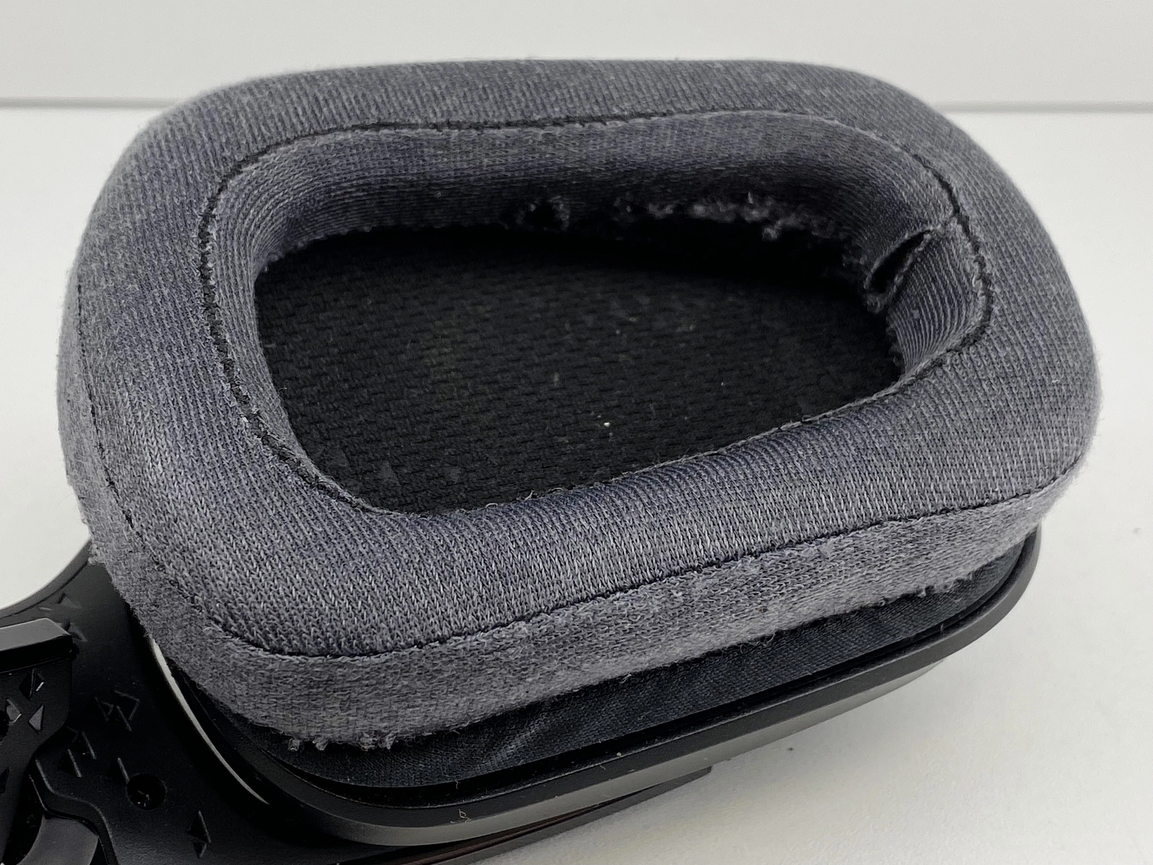 sluchawki-logitech-g933-artemis-spectrum-wireless-konstrukcja-203685-217769