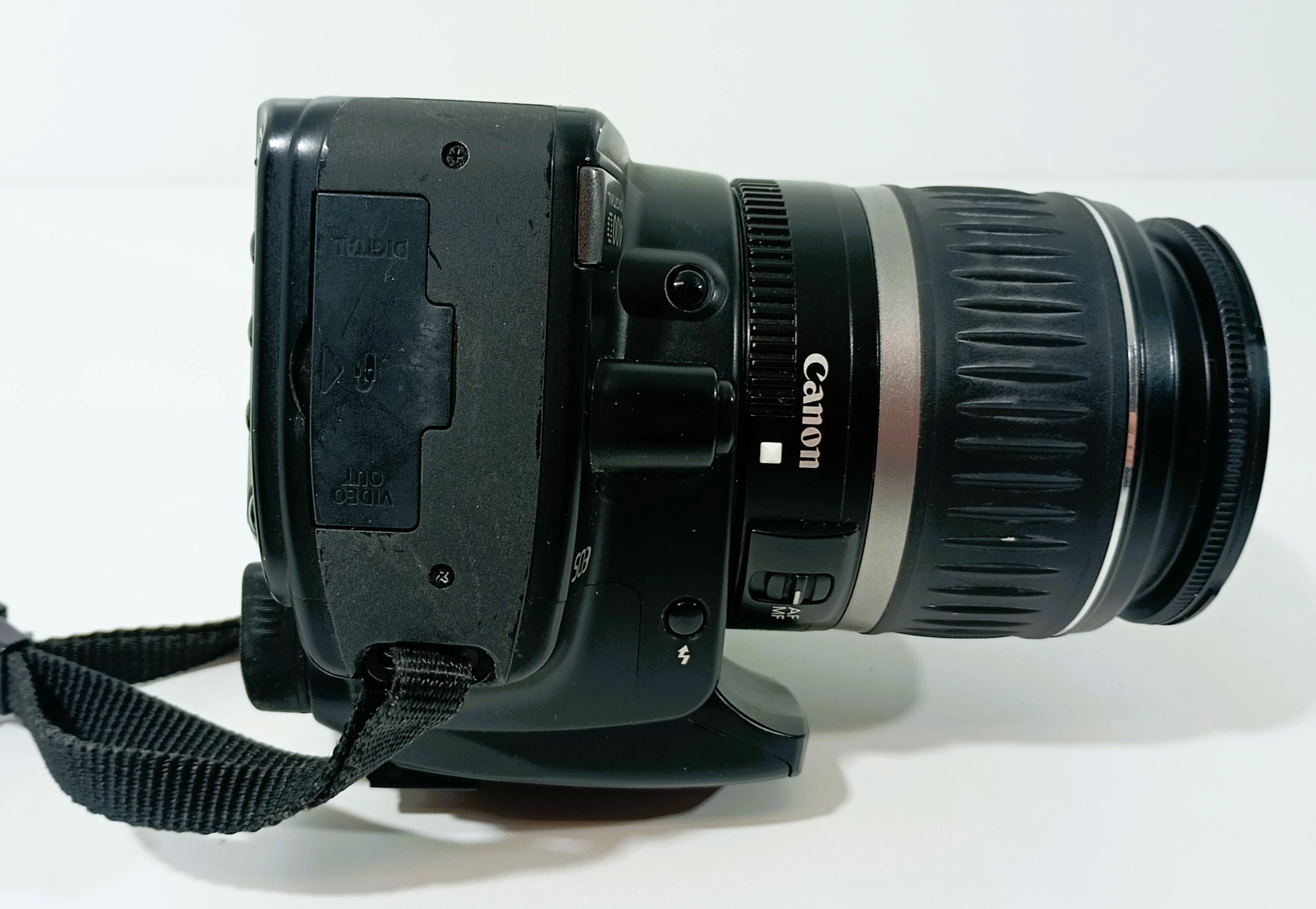 canon-eos-400d-kod-producenta-eos-400d