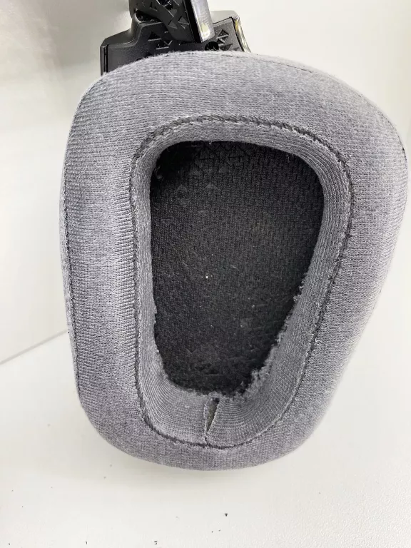 sluchawki-logitech-g933-artemis-spectrum-wireless-material-203673-364073