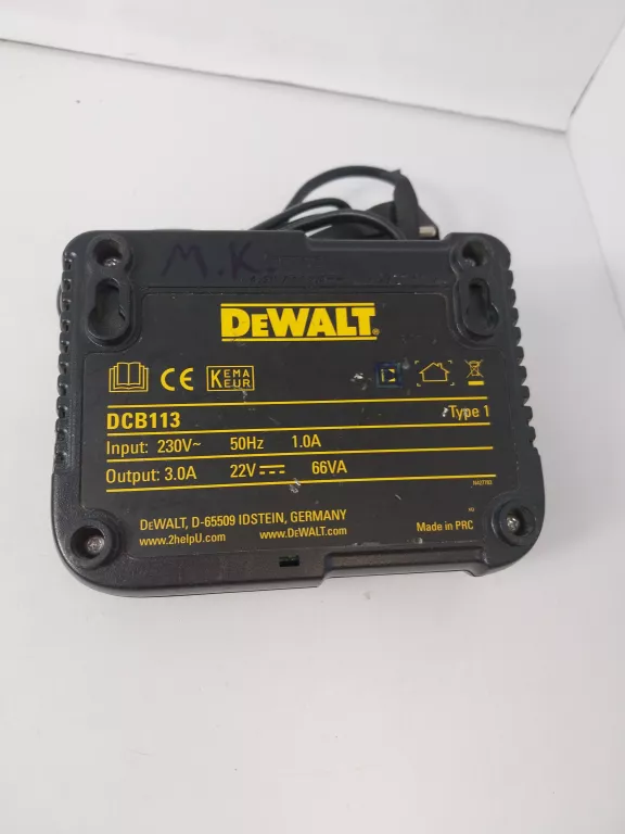 ŁADOWARKA DEWALT DCB113