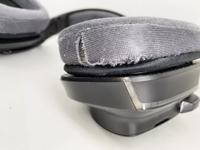 sluchawki-logitech-g933-artemis-spectrum-wireless-regulacja-glosnosci-203677-217737