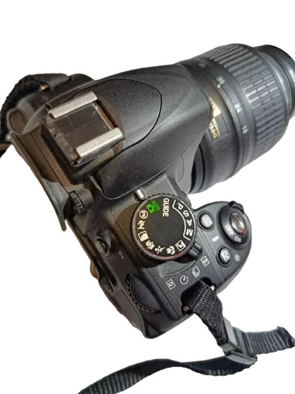 lustrzanka-nikon-d3100-obiektyw-nikkor-18-55-mm-ean-gtin-0074814548157