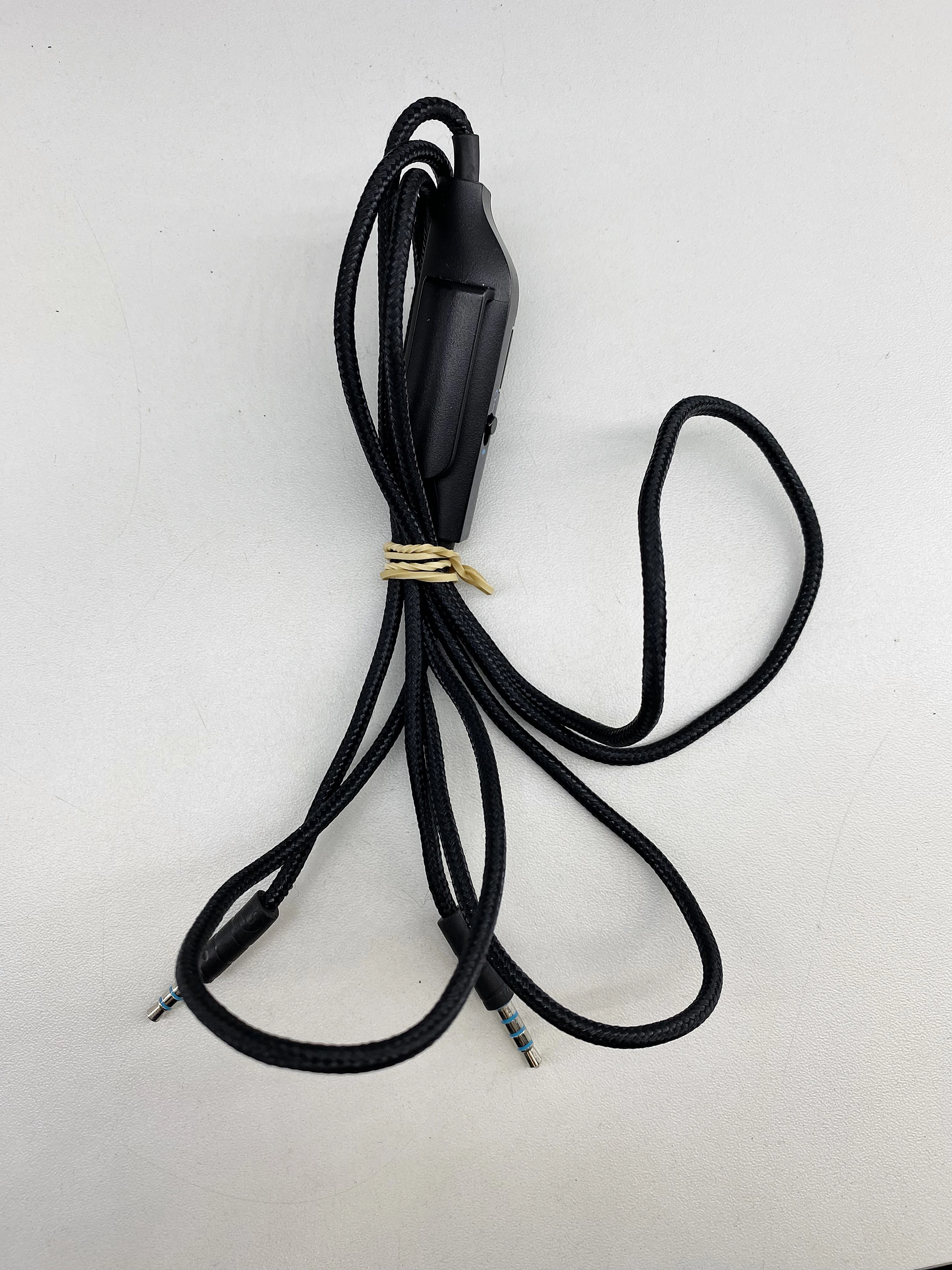 sluchawki-logitech-g933-artemis-spectrum-wireless-kod-producenta-981-000599