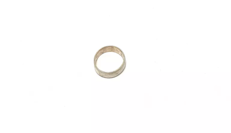 KLASYCZNA SREBRNA OBRĄCZKA 4,47 G 925