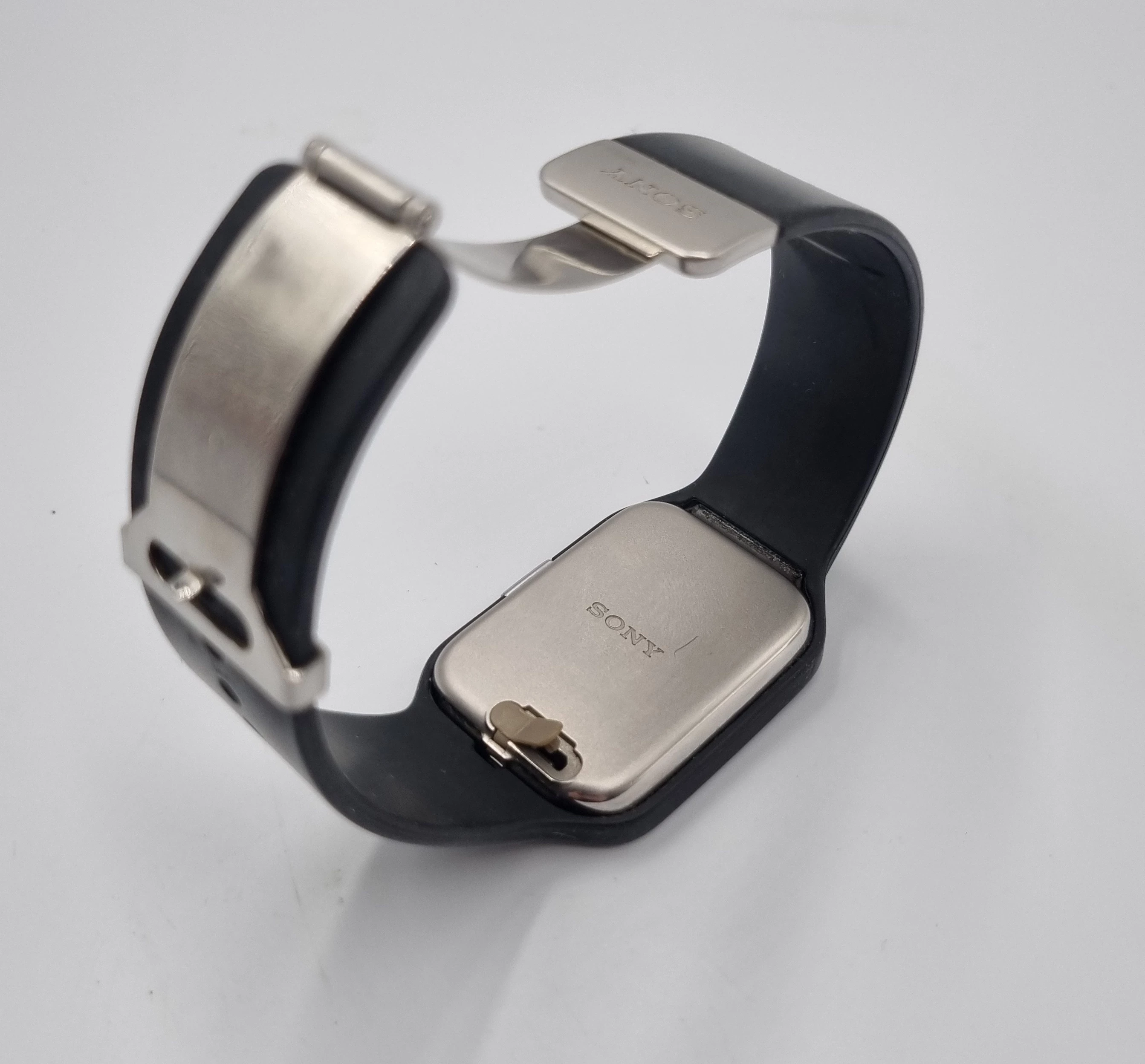 smartwatch-sony-3-sony-swr50-rodzaj-231461-360429