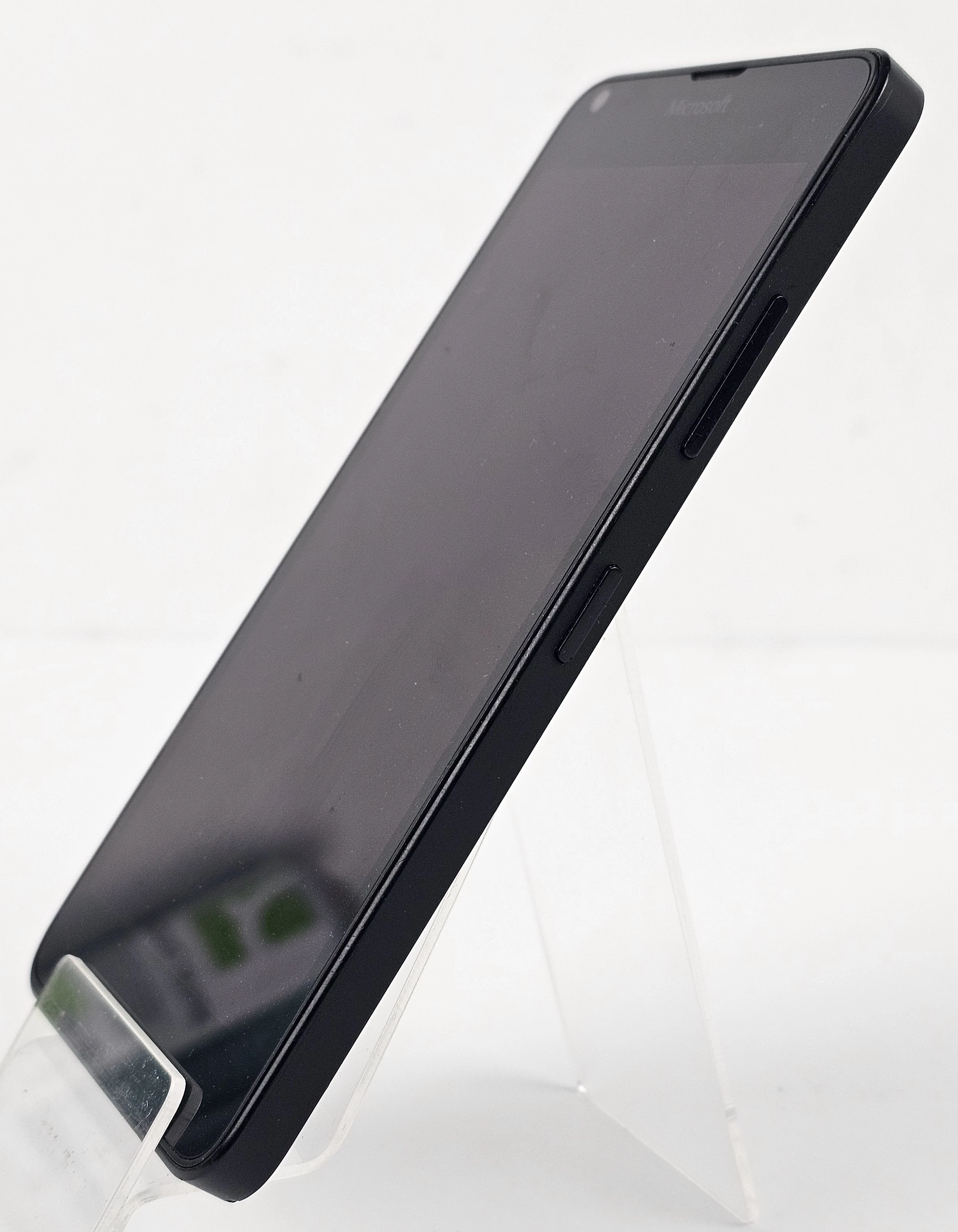 telefon-microsoft-lumia-640-lte-1gb8gb-kod-producenta-a00024542