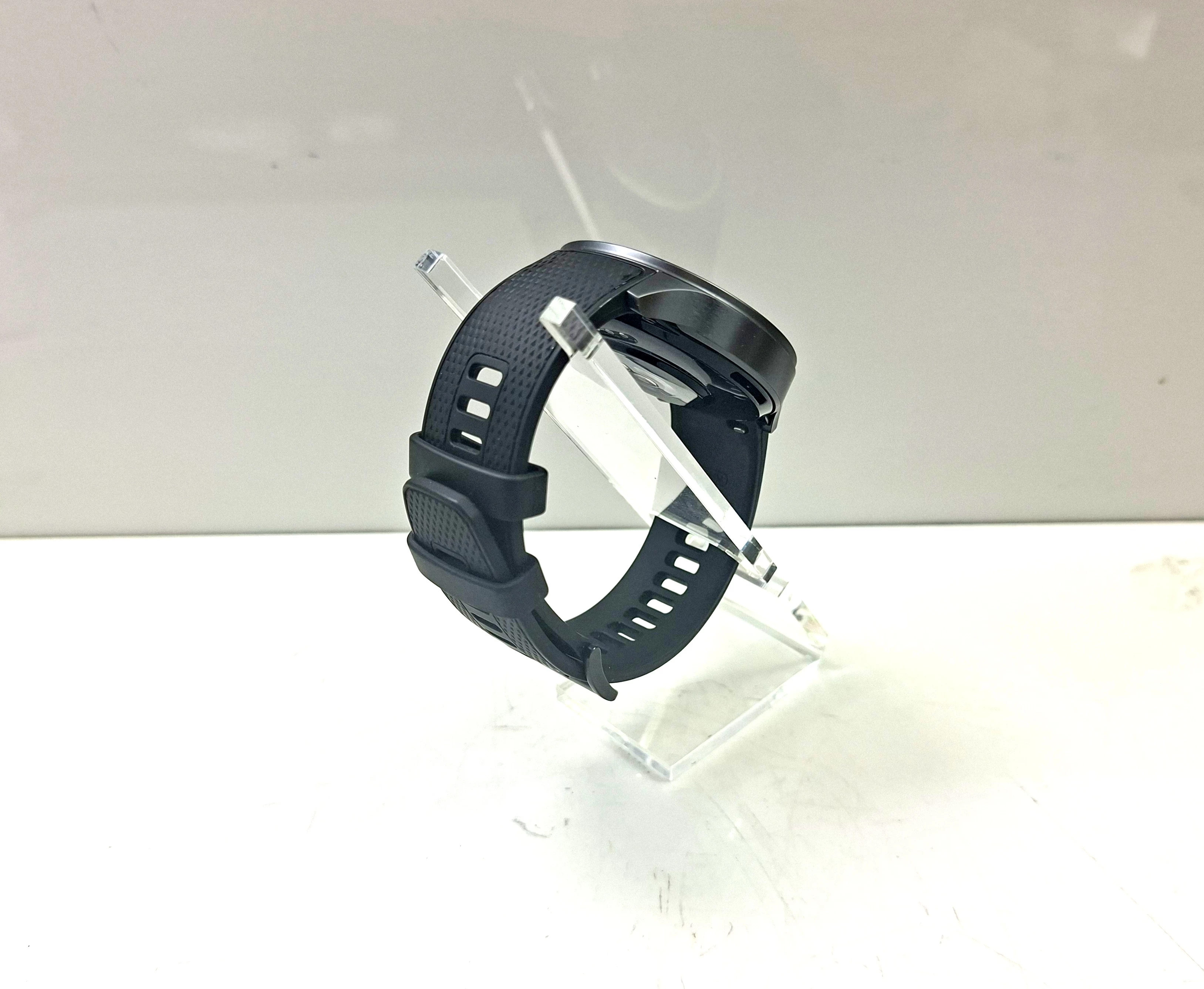 smartwatch-oneplus-watch-2r-czarny-model-249460-1651273