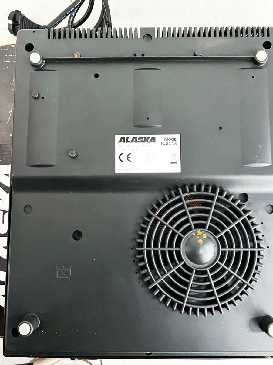 plyta-indukcyjna-alaska-ic-2009-pudelko-stan-11323-2