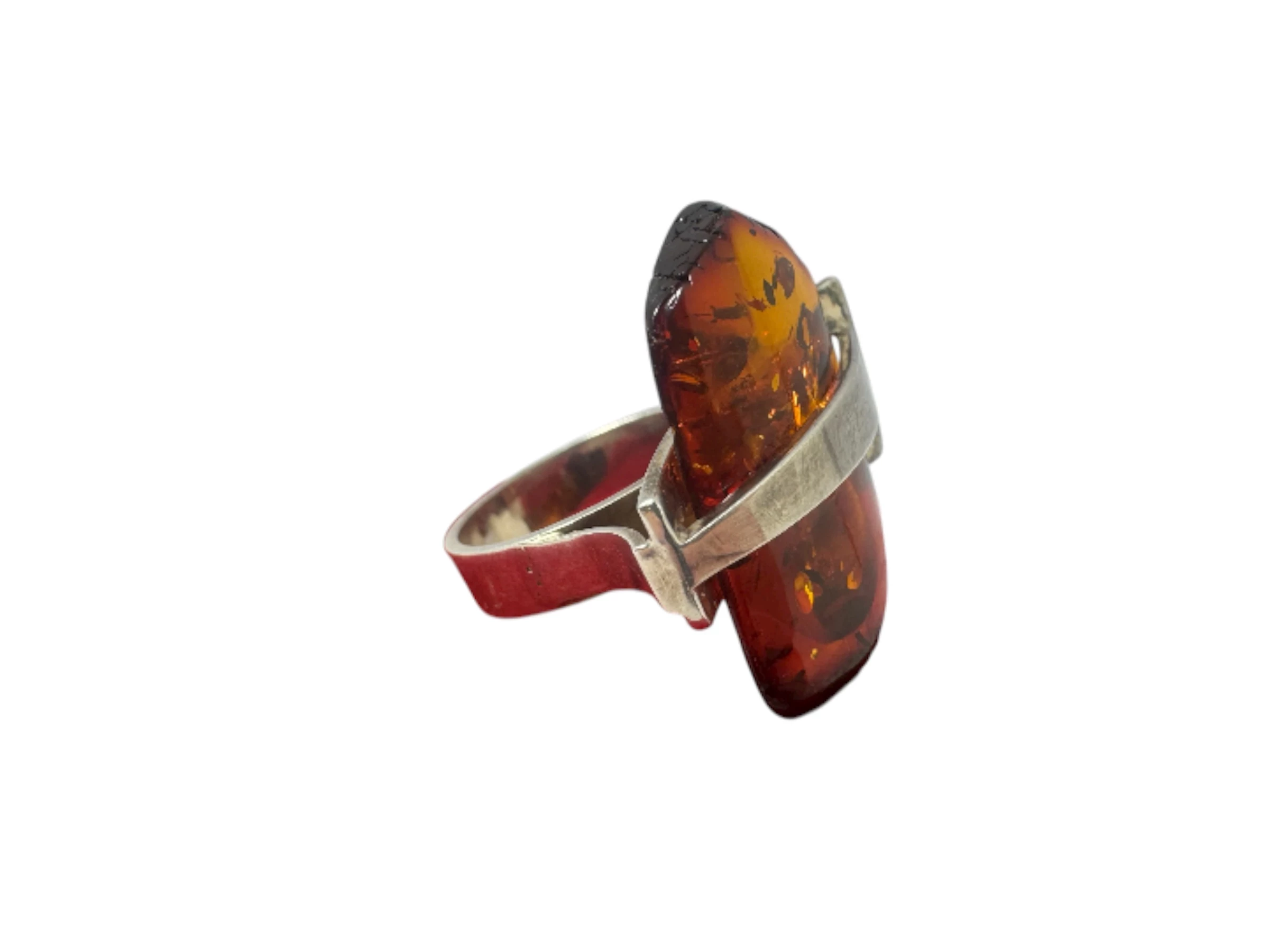 ciekawy-srebrny-pierscionek-z-bursztynem-proby-925-766g-14-material-15835-4
