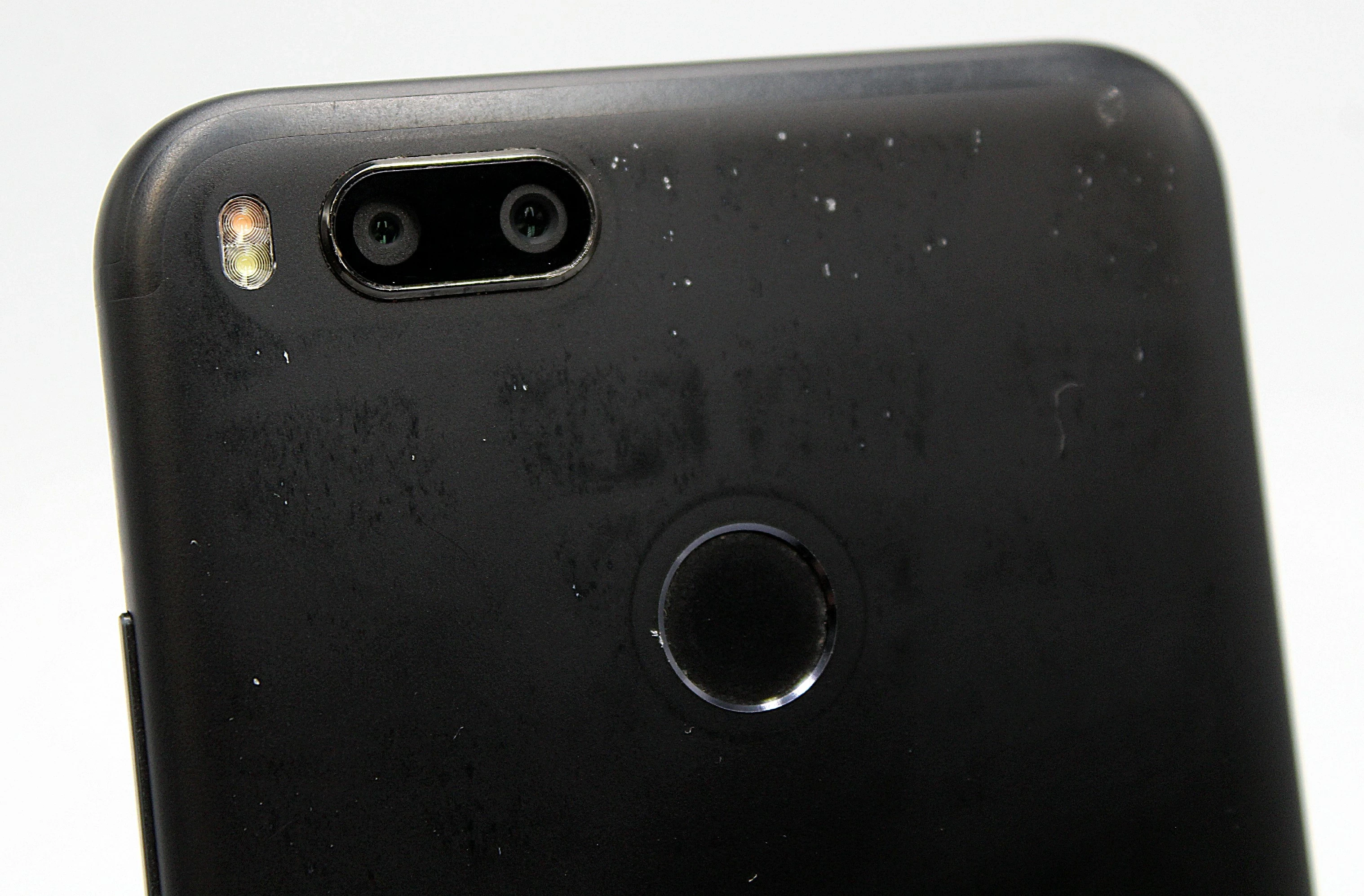 telefon-xiaomi-mi-a1-464gb-dual-sim-lte-android-9-czarny-system-operacyjny-4388-1