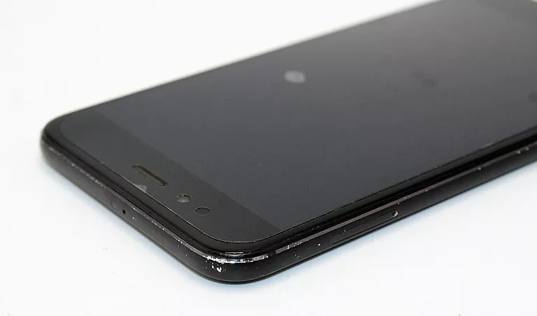 telefon-xiaomi-mi-a1-464gb-dual-sim-lte-android-9-czarny-przekatna-ekranu-550