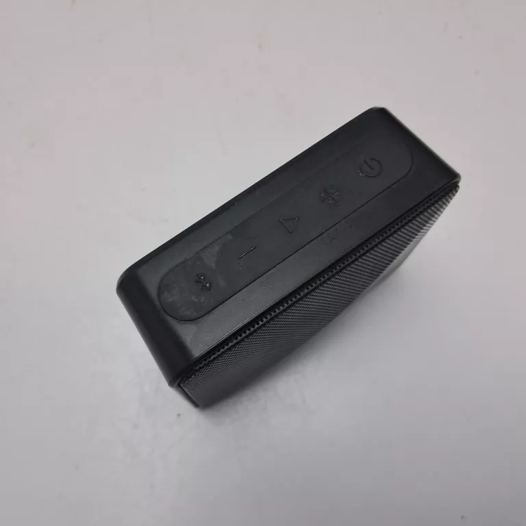 GŁOŚNIK GRUNDIG GLR7749