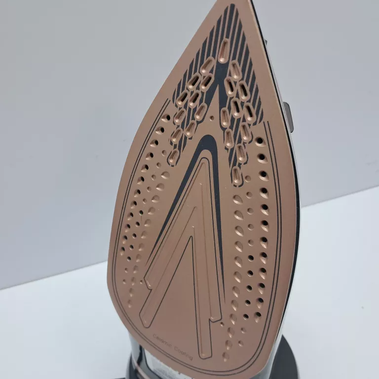 ŻELAZKO BELDRAY BEL0987RG