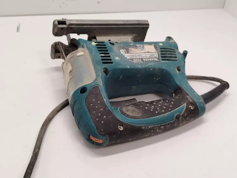MAKITA WYRZYNARKA 4329