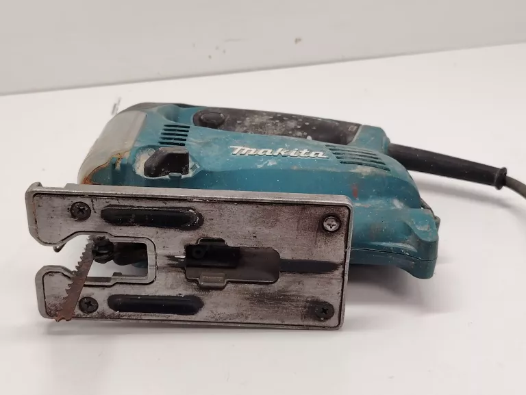 MAKITA WYRZYNARKA 4329