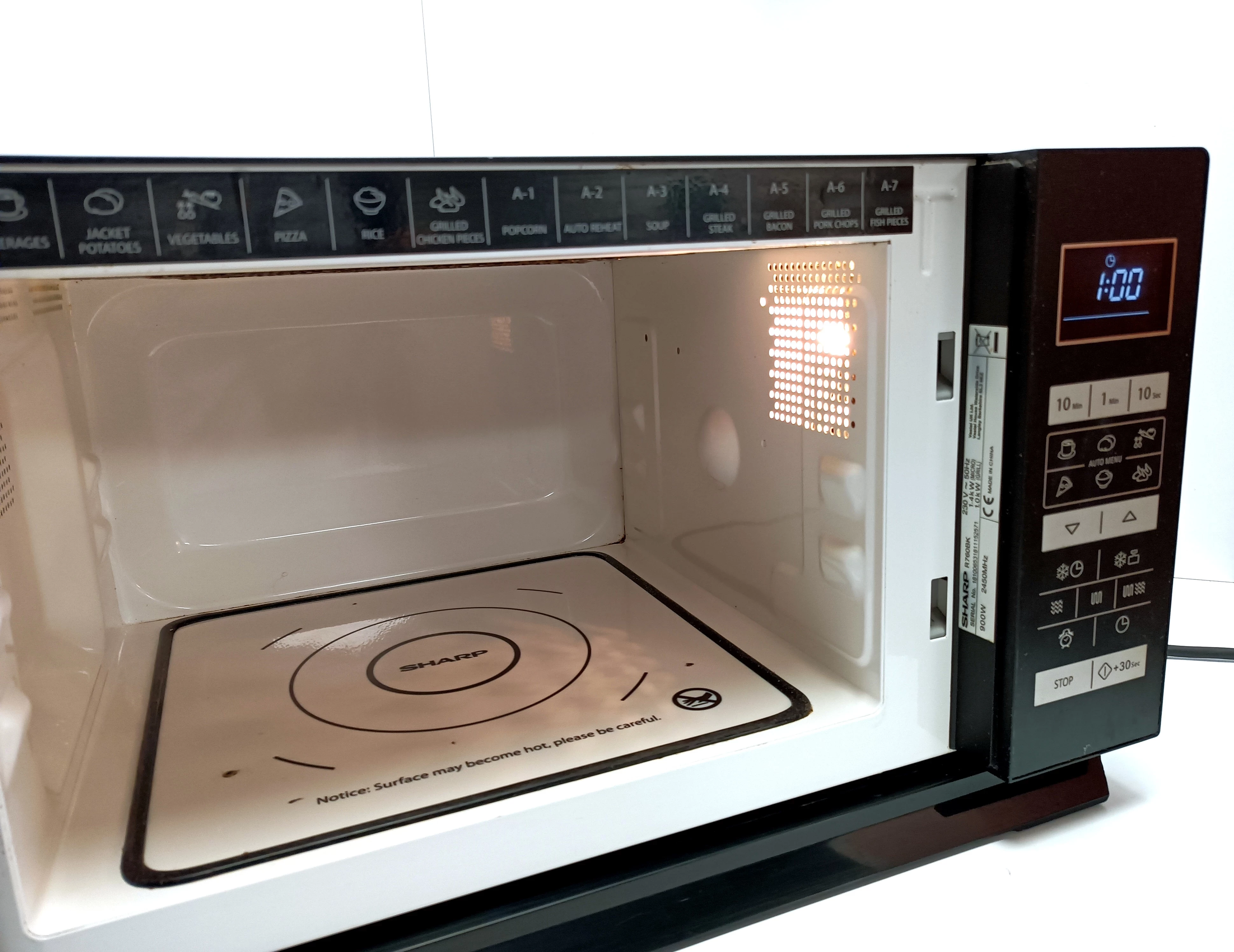 kuchenka-mikrofalowa-sharp-r760bk-kolor-dominujacy-129357-3