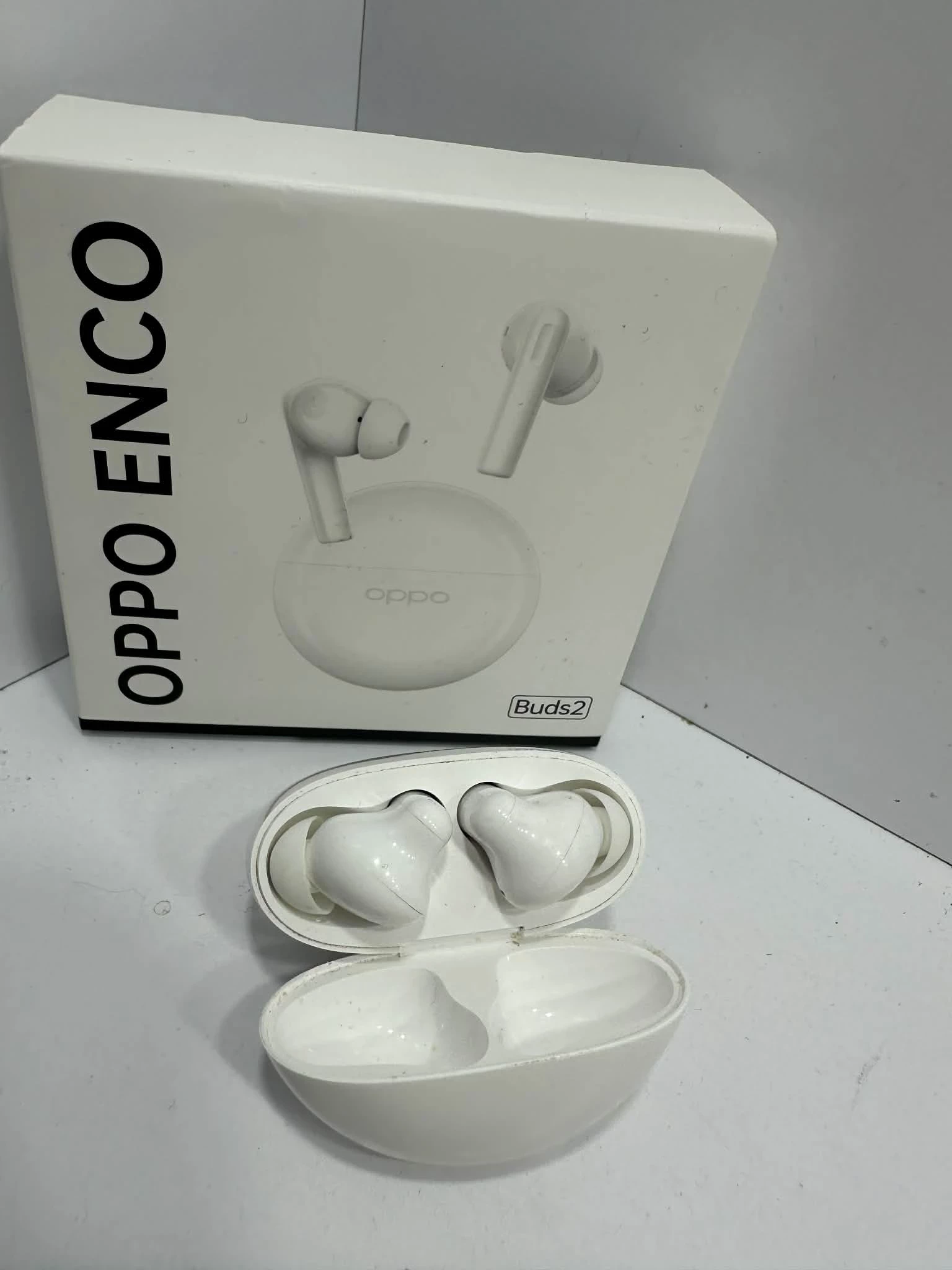 sluchawki-oppo-enco-buds-2-stan-11323-2