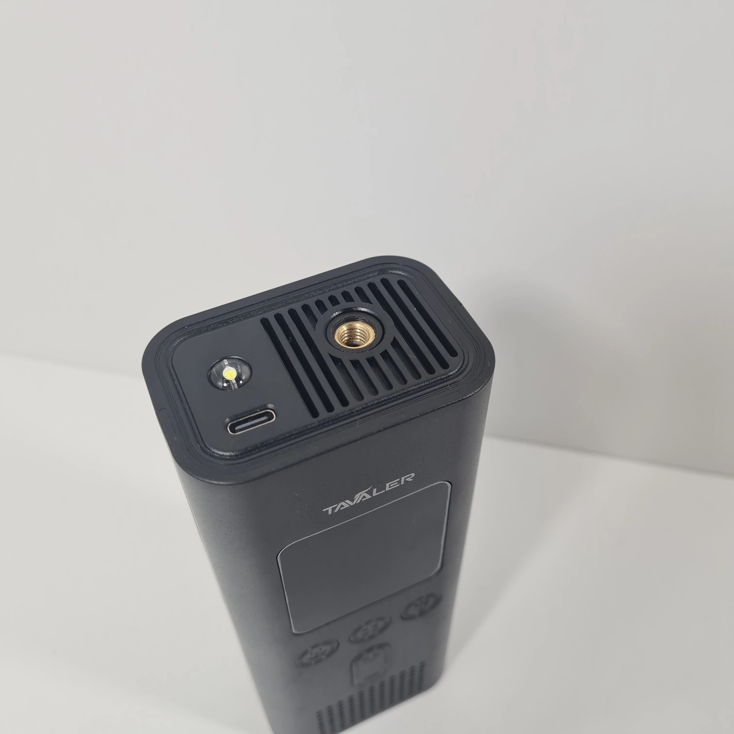 kompresor-przenosny-na-akumulator-tavaler-ean-gtin-4062172198769