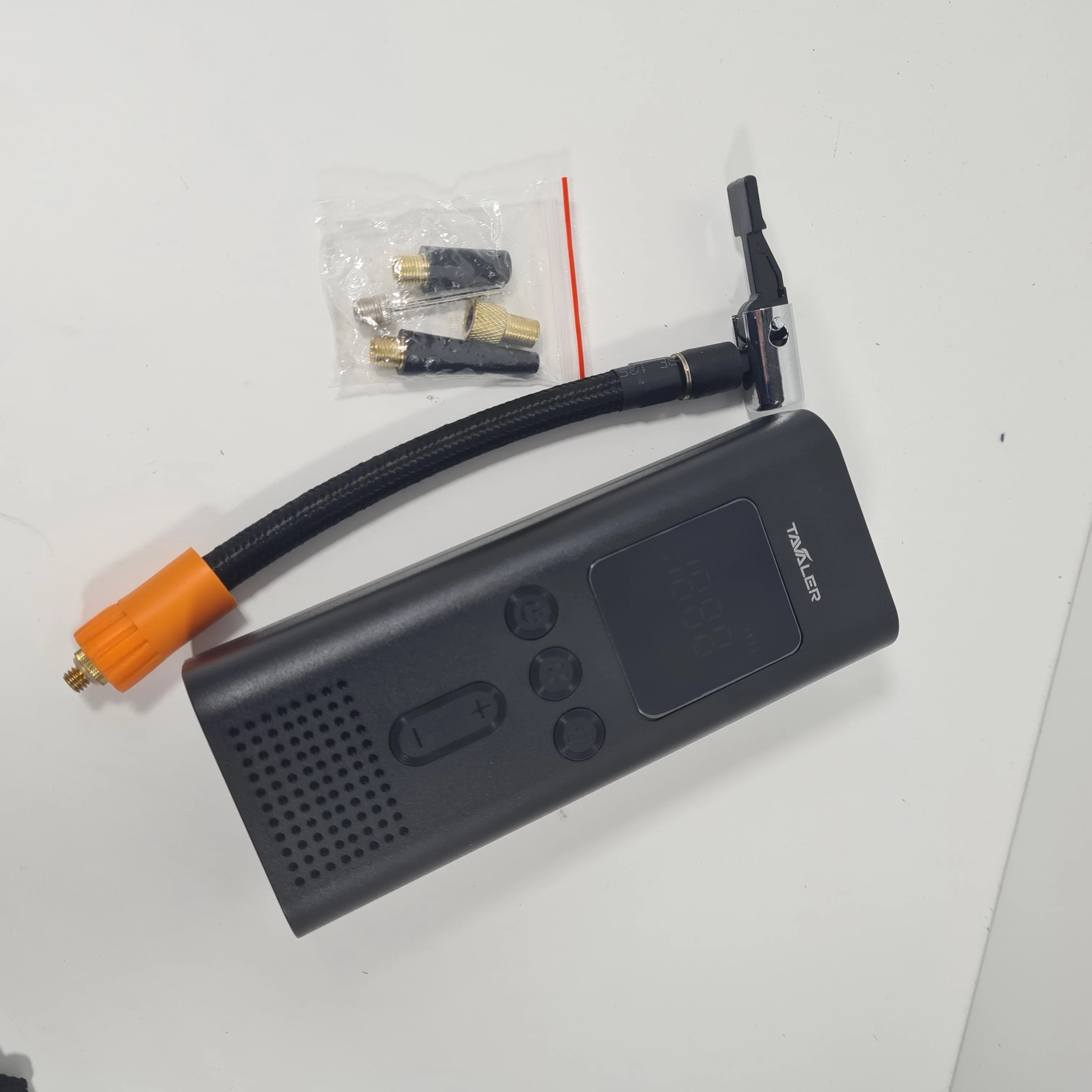 kompresor-przenosny-na-akumulator-tavaler-mickiewicza-12-pelplin