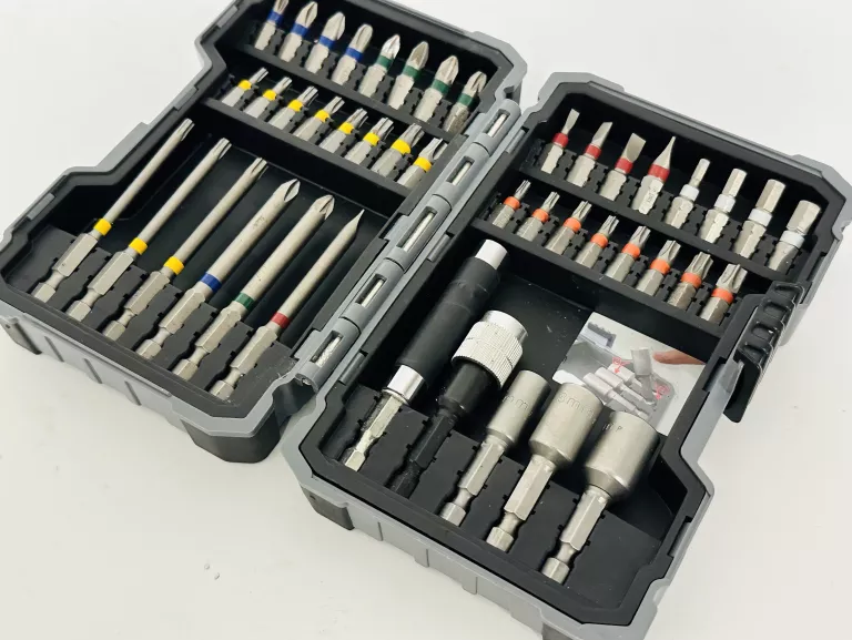 zestaw-bitow-bosch-43-el-stan-11323-2