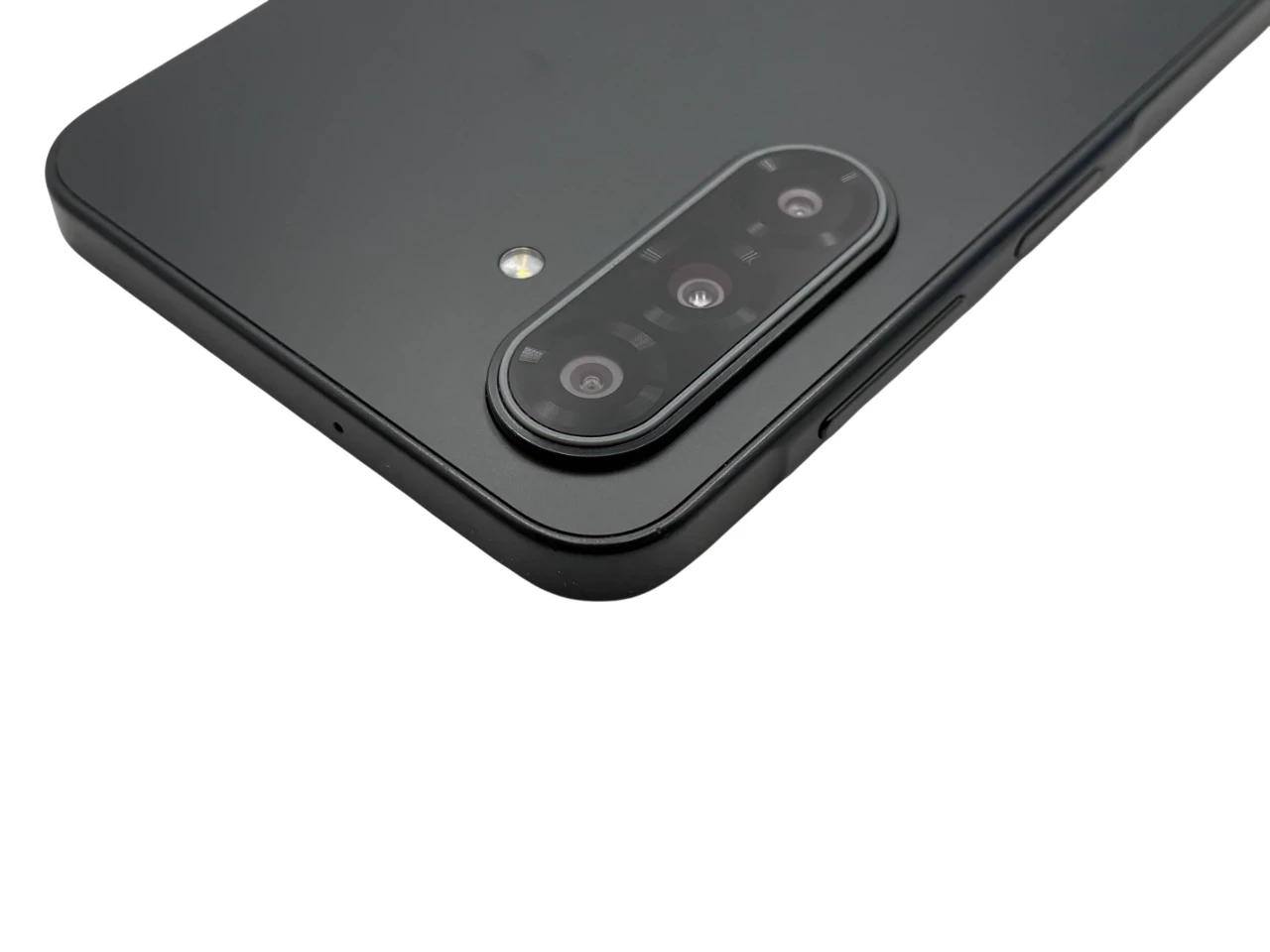 telefon-samsung-galaxy-a17-5g-4128g-67-50mpix-nfc-5000mah-opis-opv-pamiec-ram-202865-214121