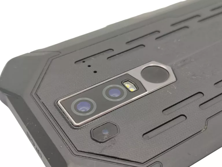 smartfon-ulefone-armor-6e-464gb-62-dual-sim-czarny-opis-przekatna-ekranu-620