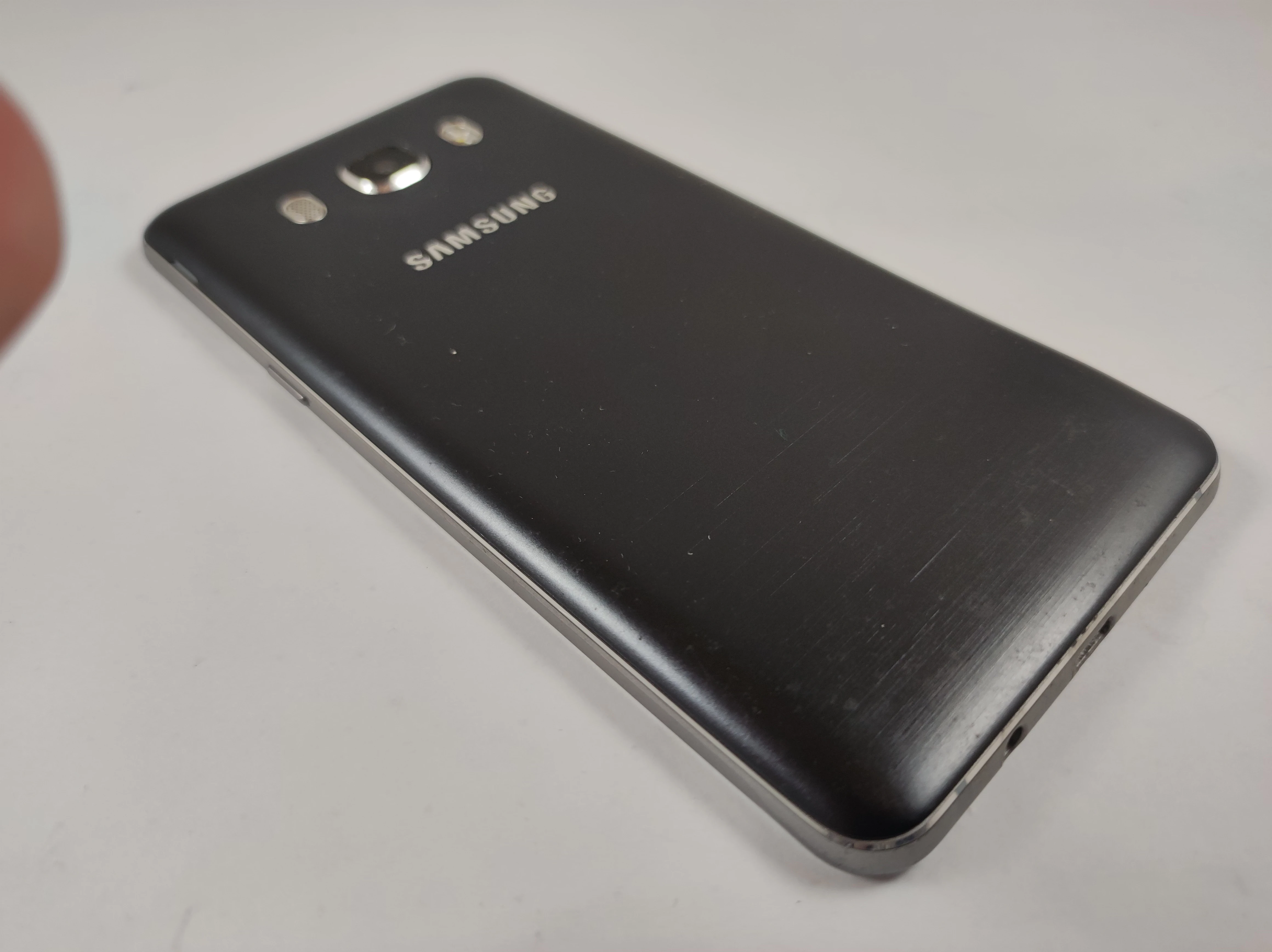 telefon-samsung-galaxy-j5-2016-system-operacyjny-4388-1