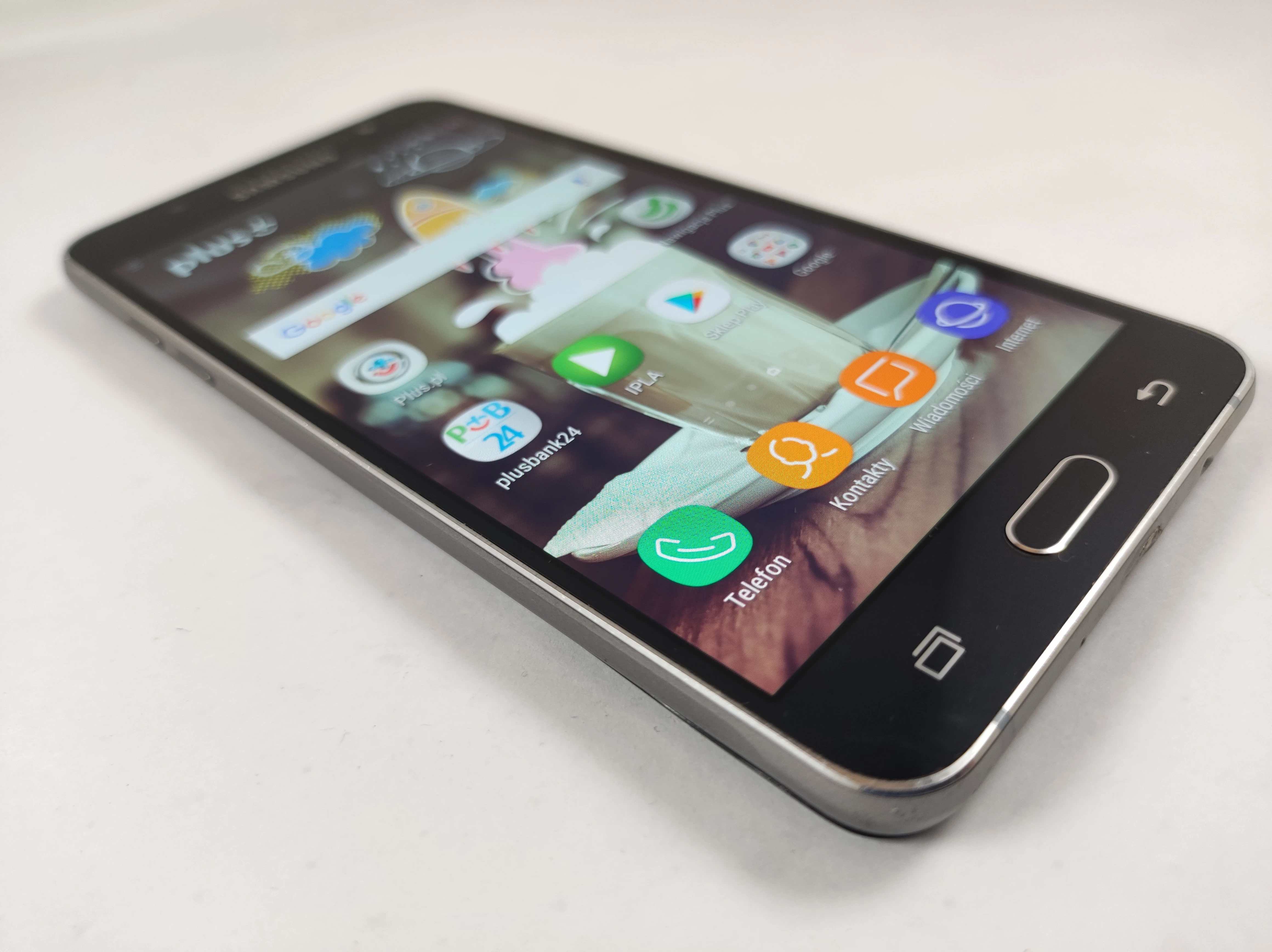 telefon-samsung-galaxy-j5-2016-ean-gtin-8806088323169