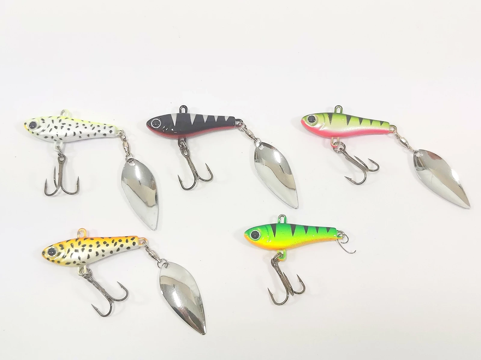 zestaw-przynet-wedkarskich-5-szt-w-podluznym-pudelku-mickiewicza-1-nidzica