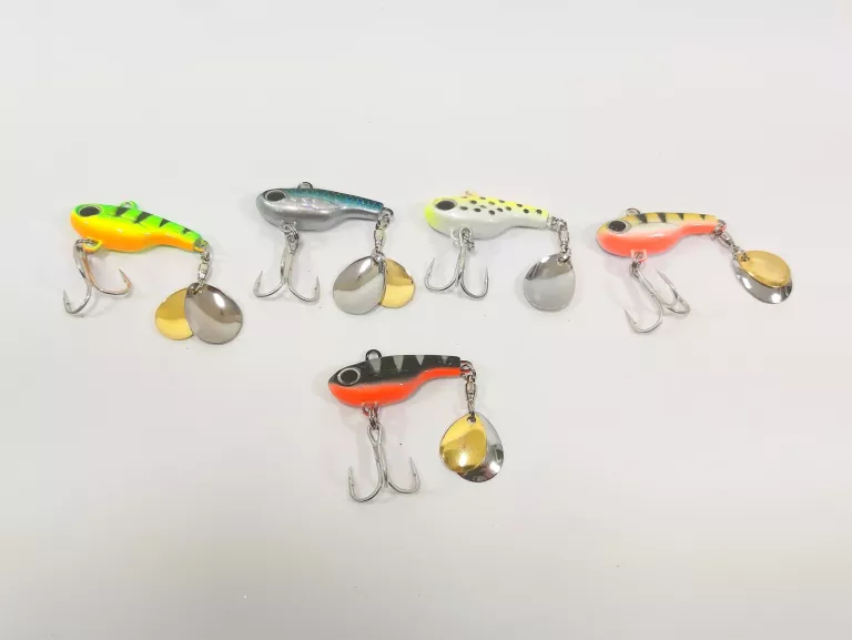 zestaw-przynet-wedkarskich-na-okonia-5szt-w-pudelku-stan-11323-2