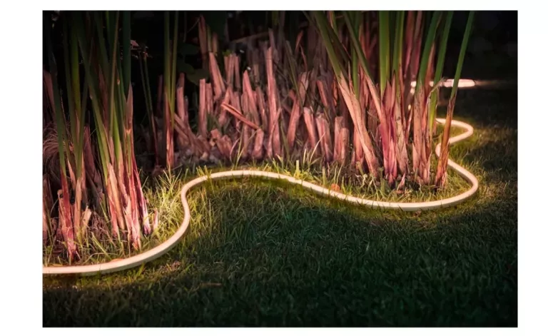 philips-hue-zewnetrzna-tasma-swietlna-outdoor-2m-white-colour-stan-11323-1