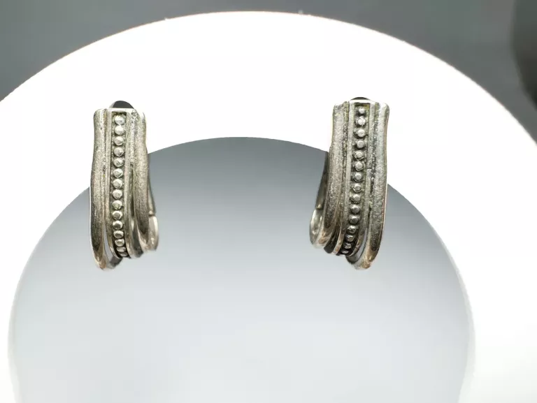 sliczne-srebrne-kolczyki-pr-925-w-197g-glogowska-1a-gora