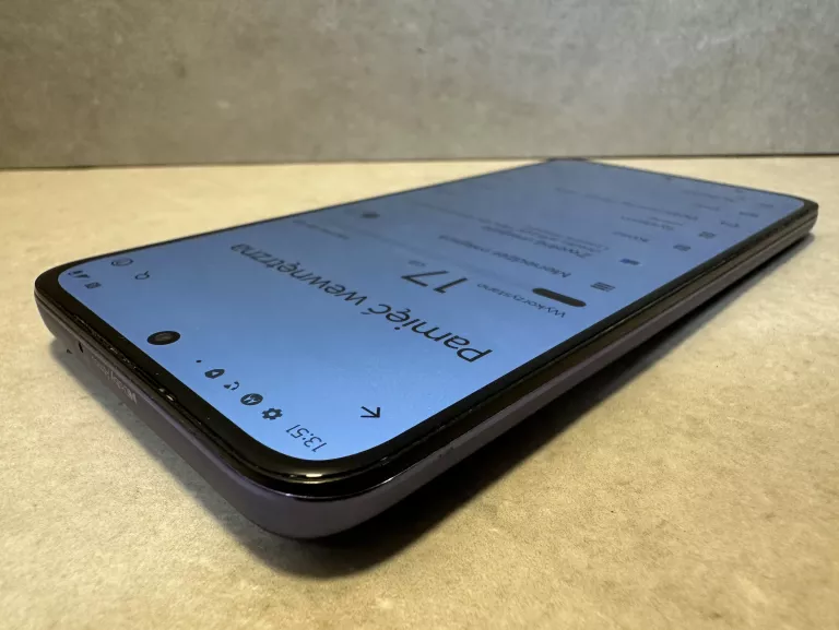 telefon-motorola-edge-30-neo-8128gb-przekatna-ekranu-628