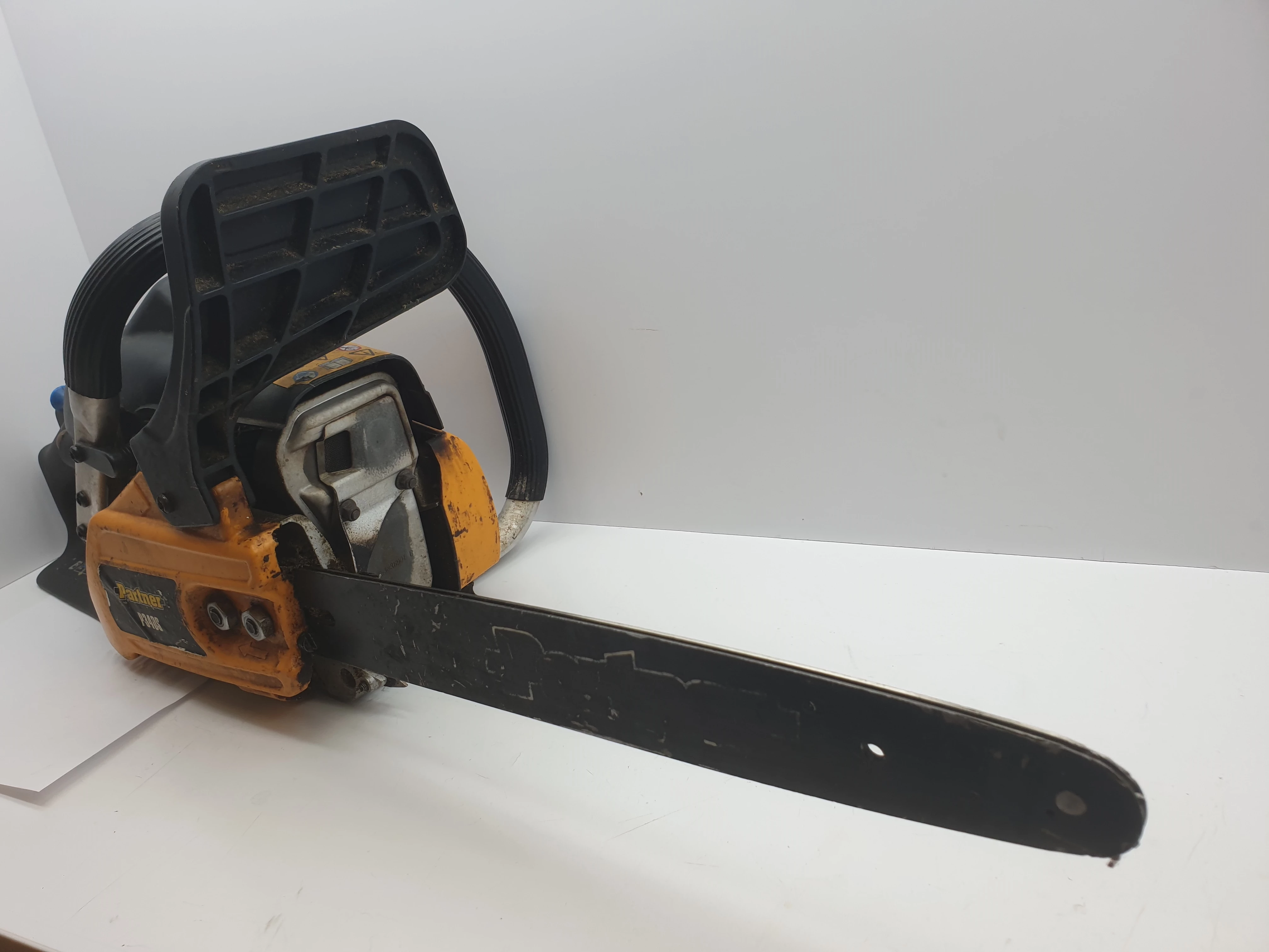 pilarka-spalinowa-partner-p350s-moc-silnika-210